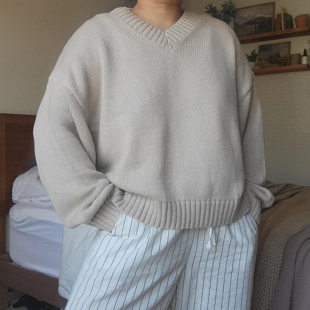 (sold) BUNDLE x2: 100% cotton knit oversized v-neck beige + strawberry pink, L - Picture 10 of 10